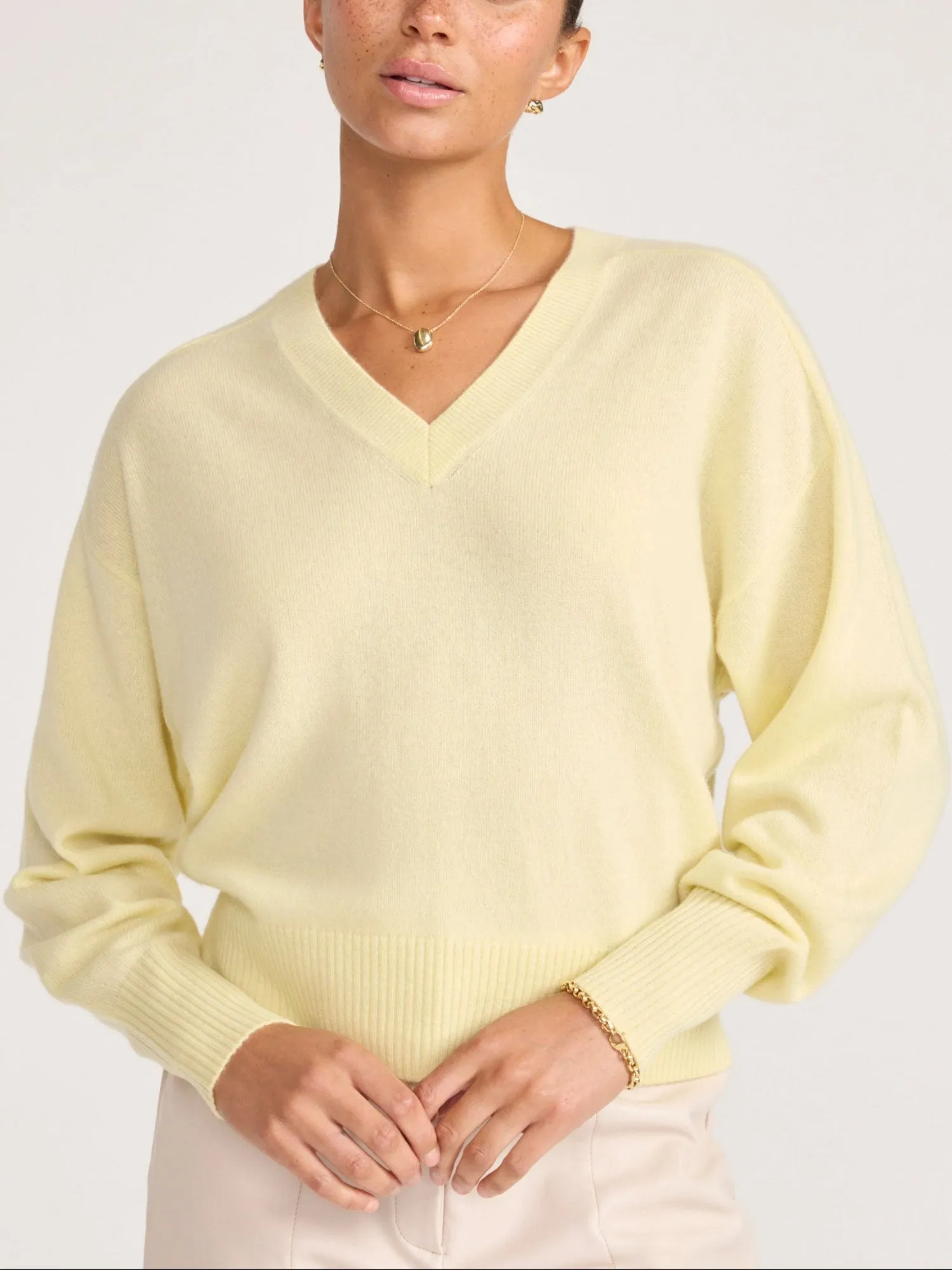 The Leia Vee Cashmere Sweater sold by Brochu Walker product image thumbnail 4