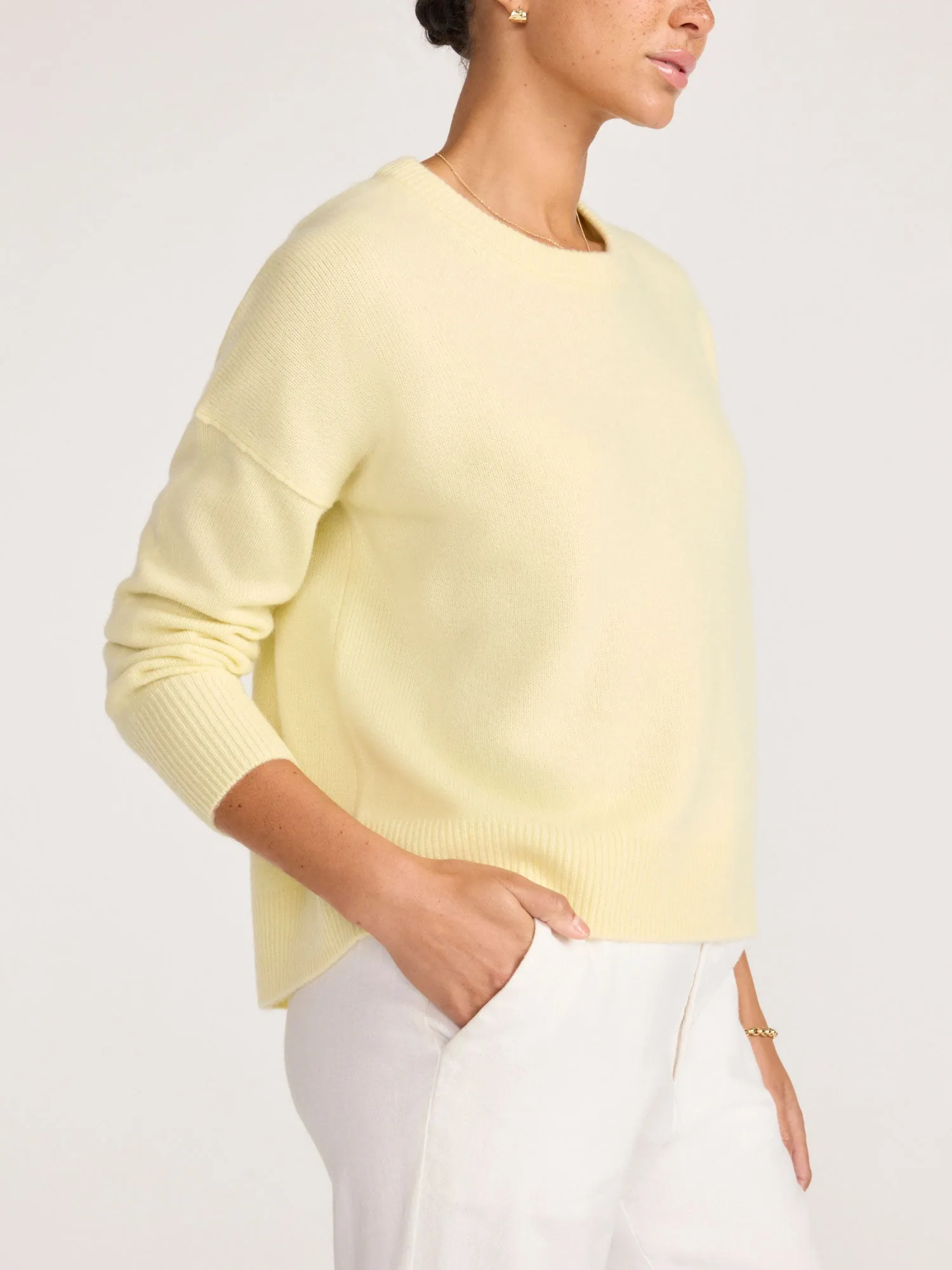 The Everyday Cashmere Bright Crew sold by Brochu Walker product image thumbnail 5