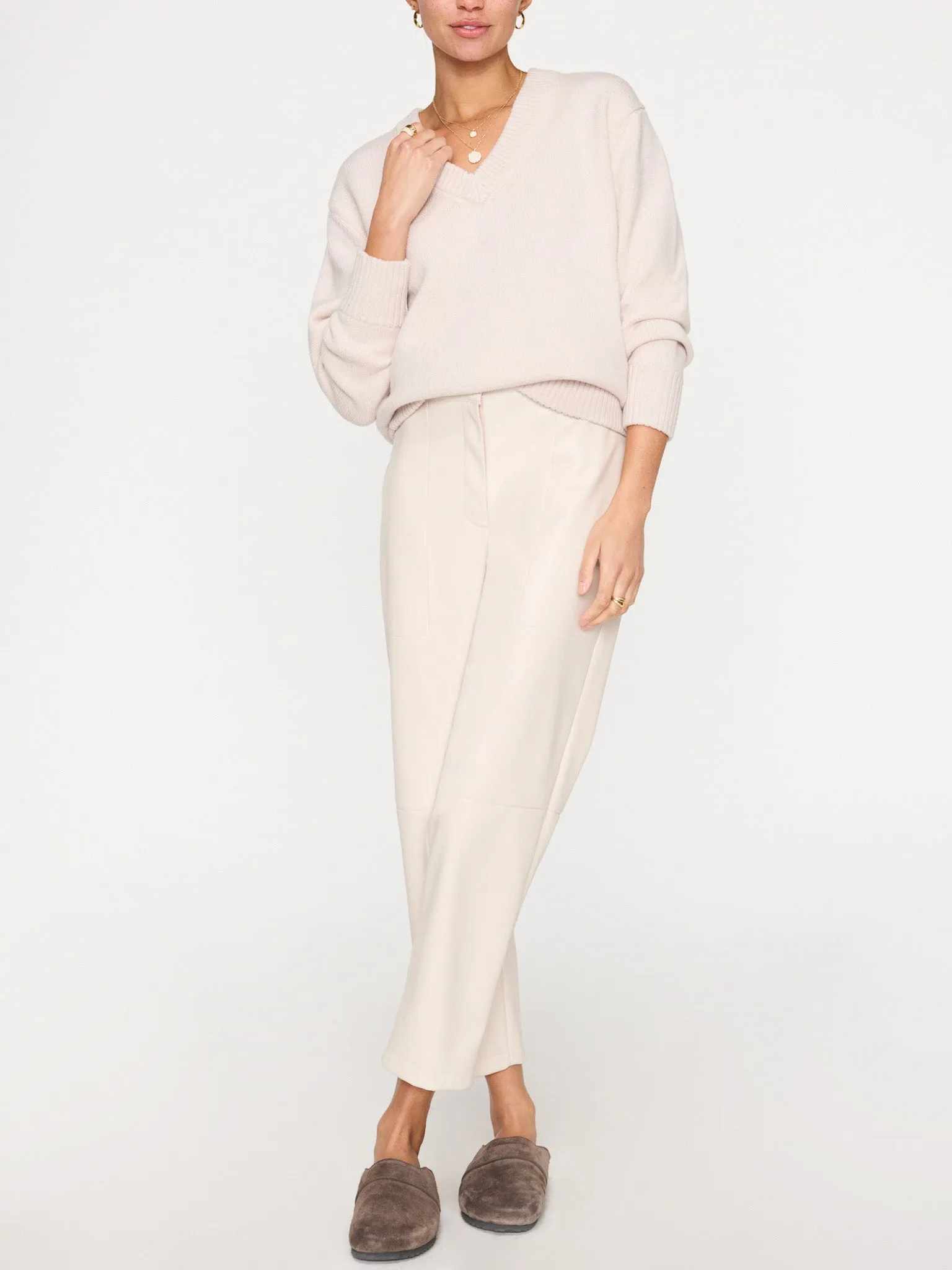 The Emery Vee sold by Brochu Walker product image thumbnail 5