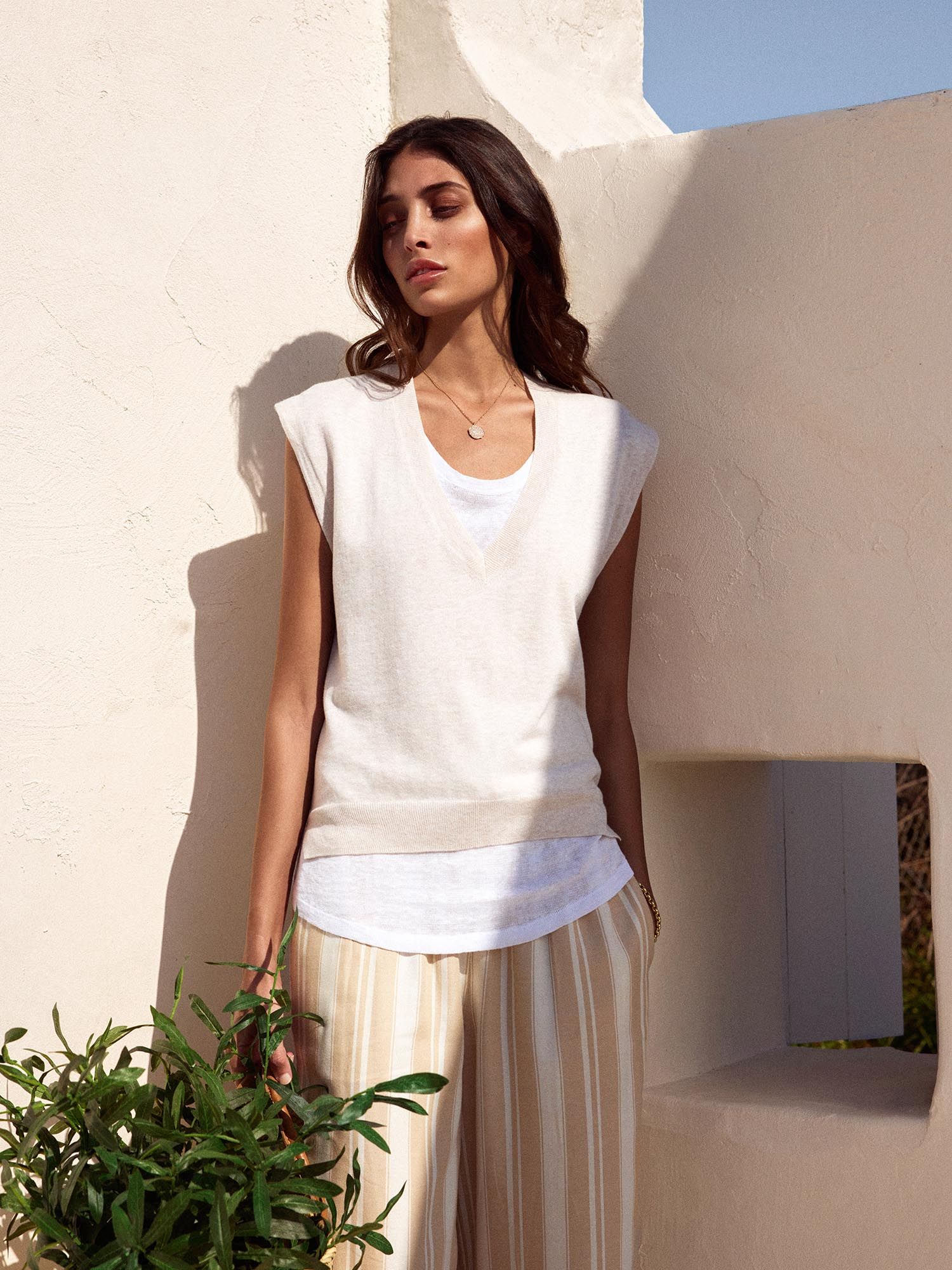 The Leia Layered Looker sold by Brochu Walker product image thumbnail 5