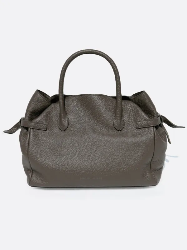 The Everyday Leather Tote sold by Brochu Walker