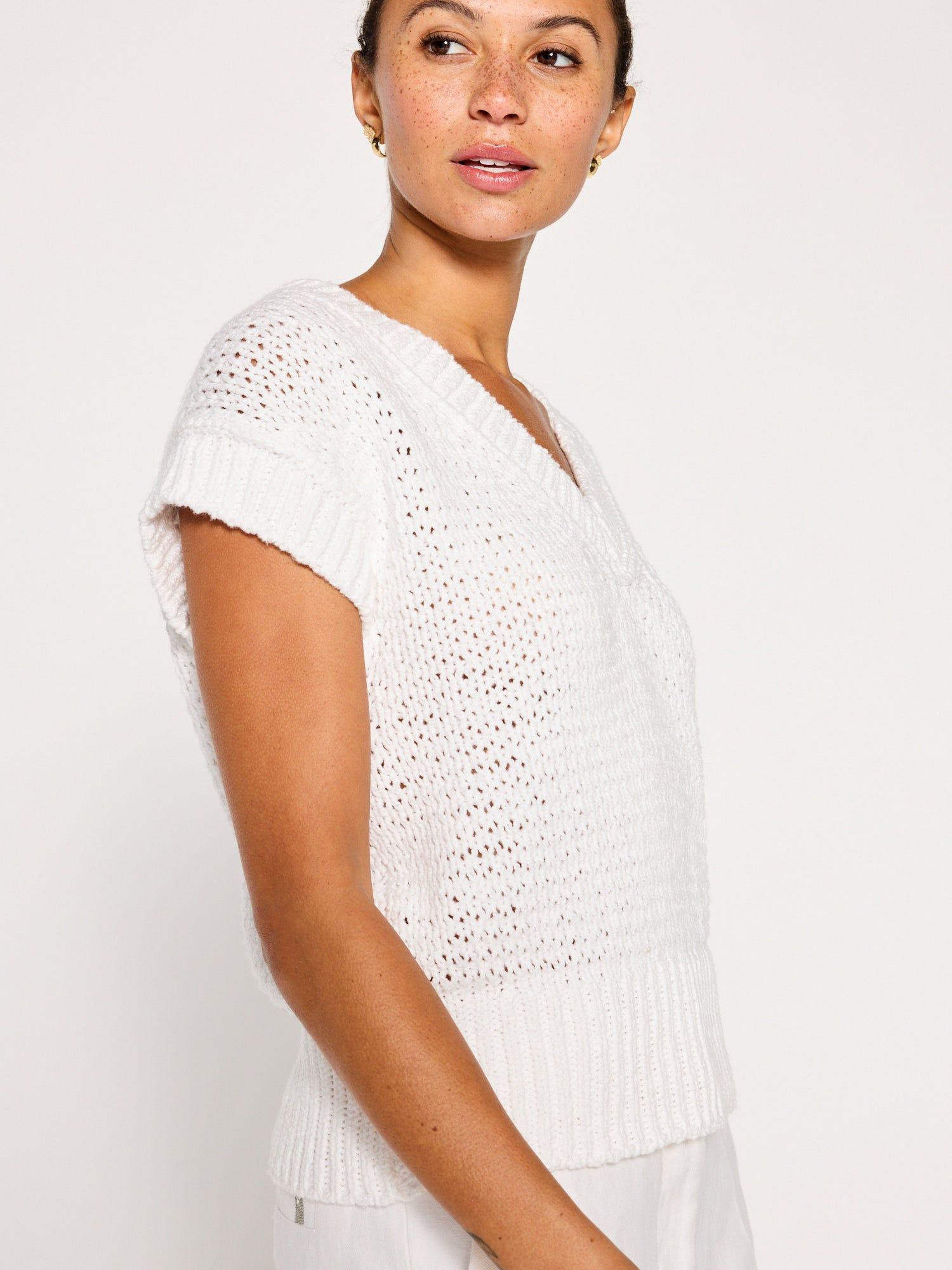 The Anais Vee sold by Brochu Walker product image thumbnail 2