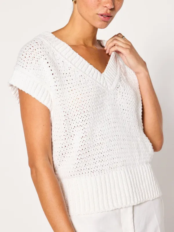 The Anais Vee made by Brochu Walker