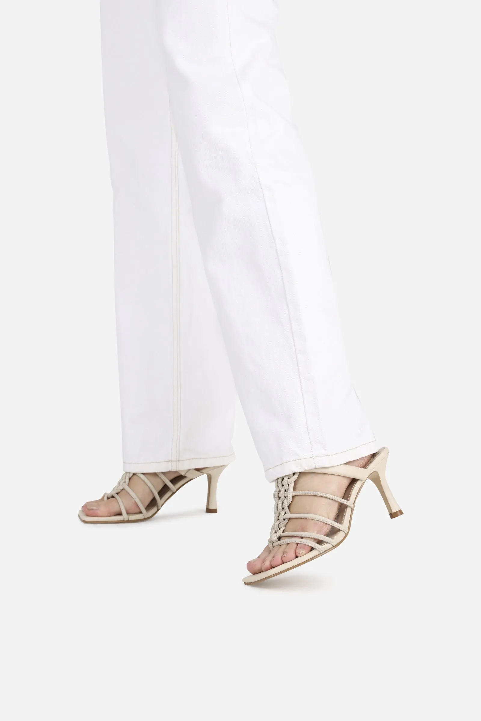 Sandal Ros-ey | oatmilk sold by Bronx product image thumbnail 2