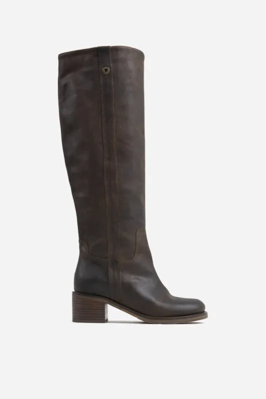 new-camperos | dark brown sold by Bronx