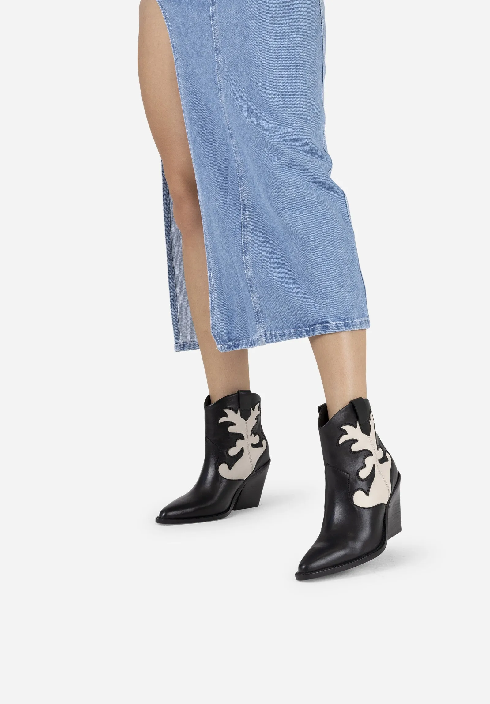 new-kole | black/off white sold by Bronx product image thumbnail 4