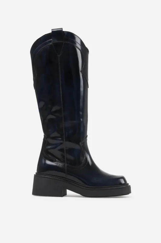 daff-ey | black/blue sold by Bronx