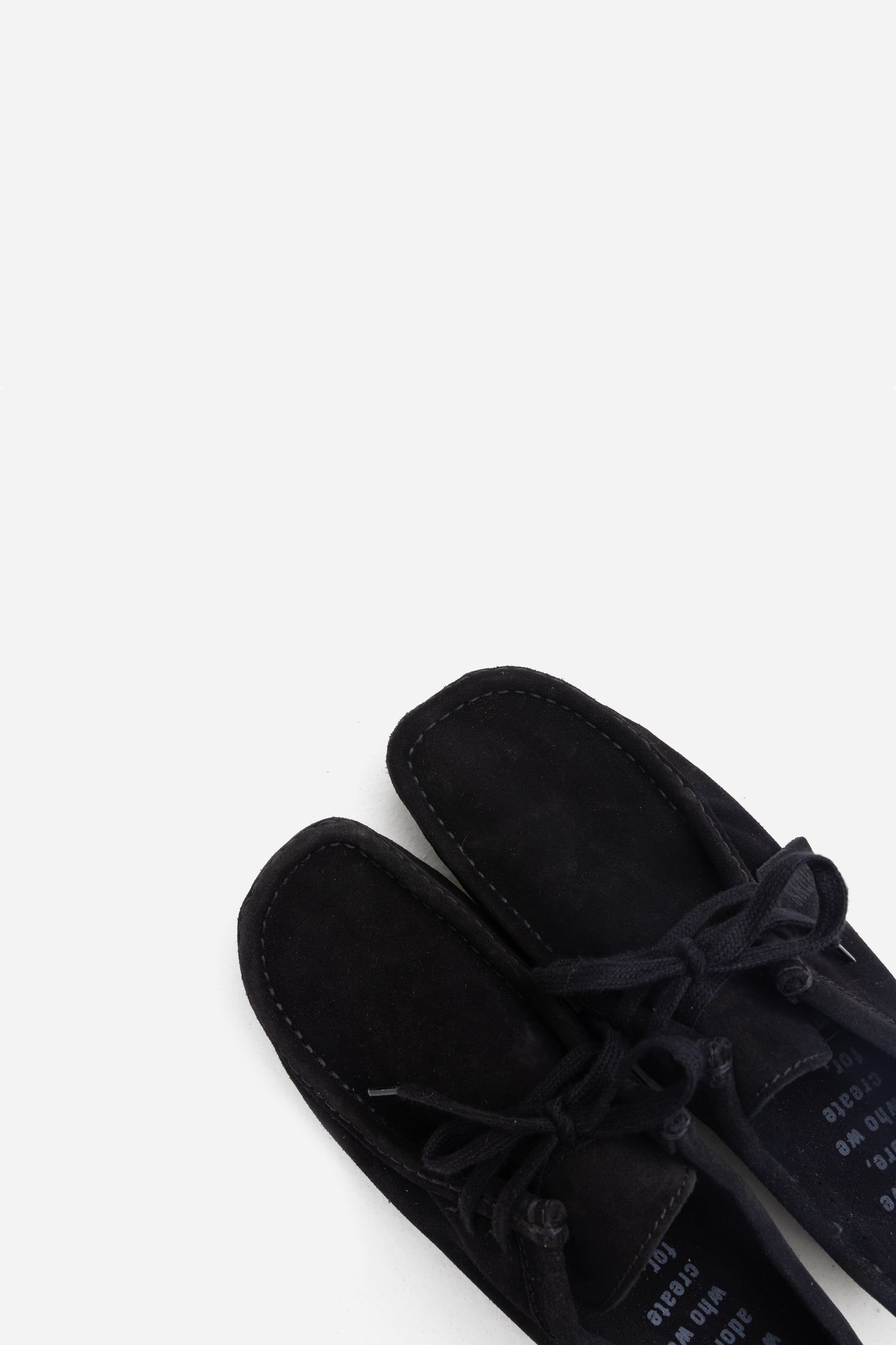 Low Shoe Wonde-ry | black sold by Bronx product image thumbnail 4