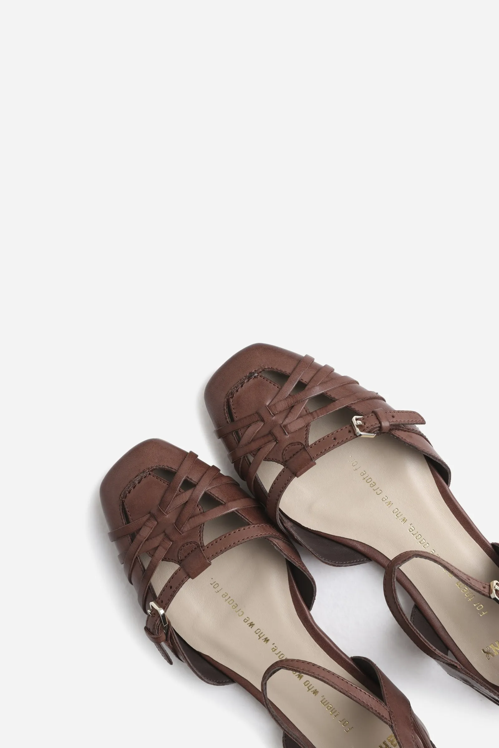 Sandal Lorr-i | brown sold by Bronx product image thumbnail 4