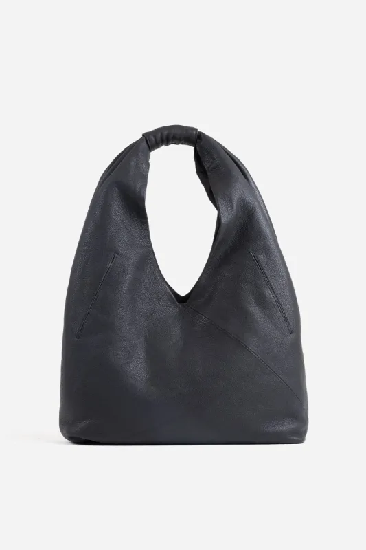 Bag Puff-y | black sold by Bronx