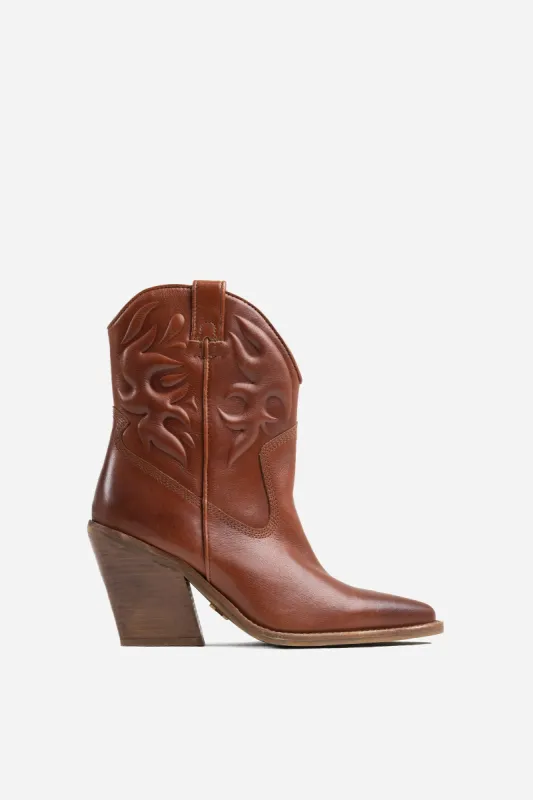 Cowboy Ankle Boot New-Kole | caramel sold by Bronx