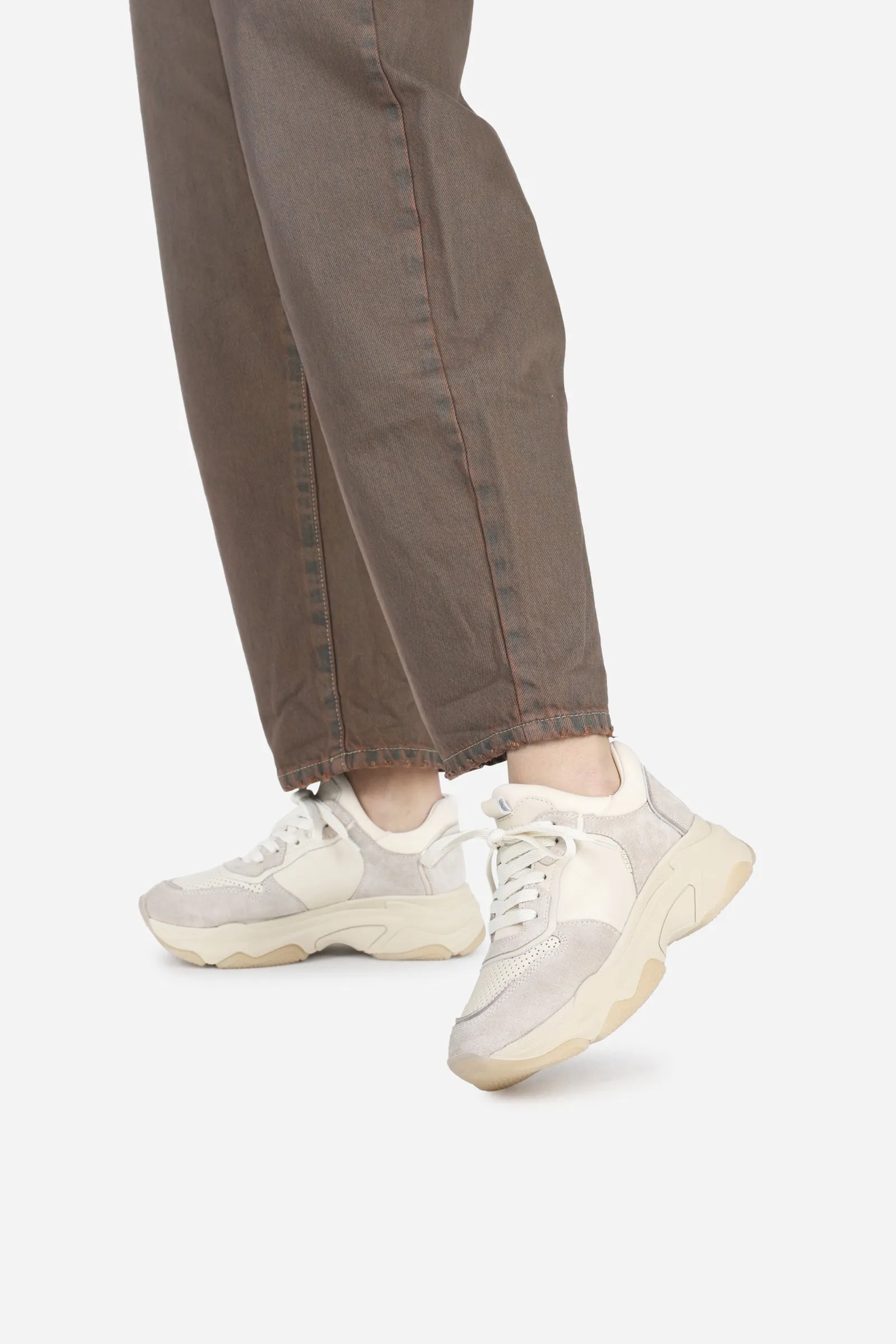 Sneaker Baisley | oatmilk sold by Bronx product image thumbnail 2