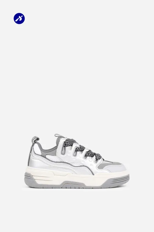 Skat-err | grey/silver sold by Bronx
