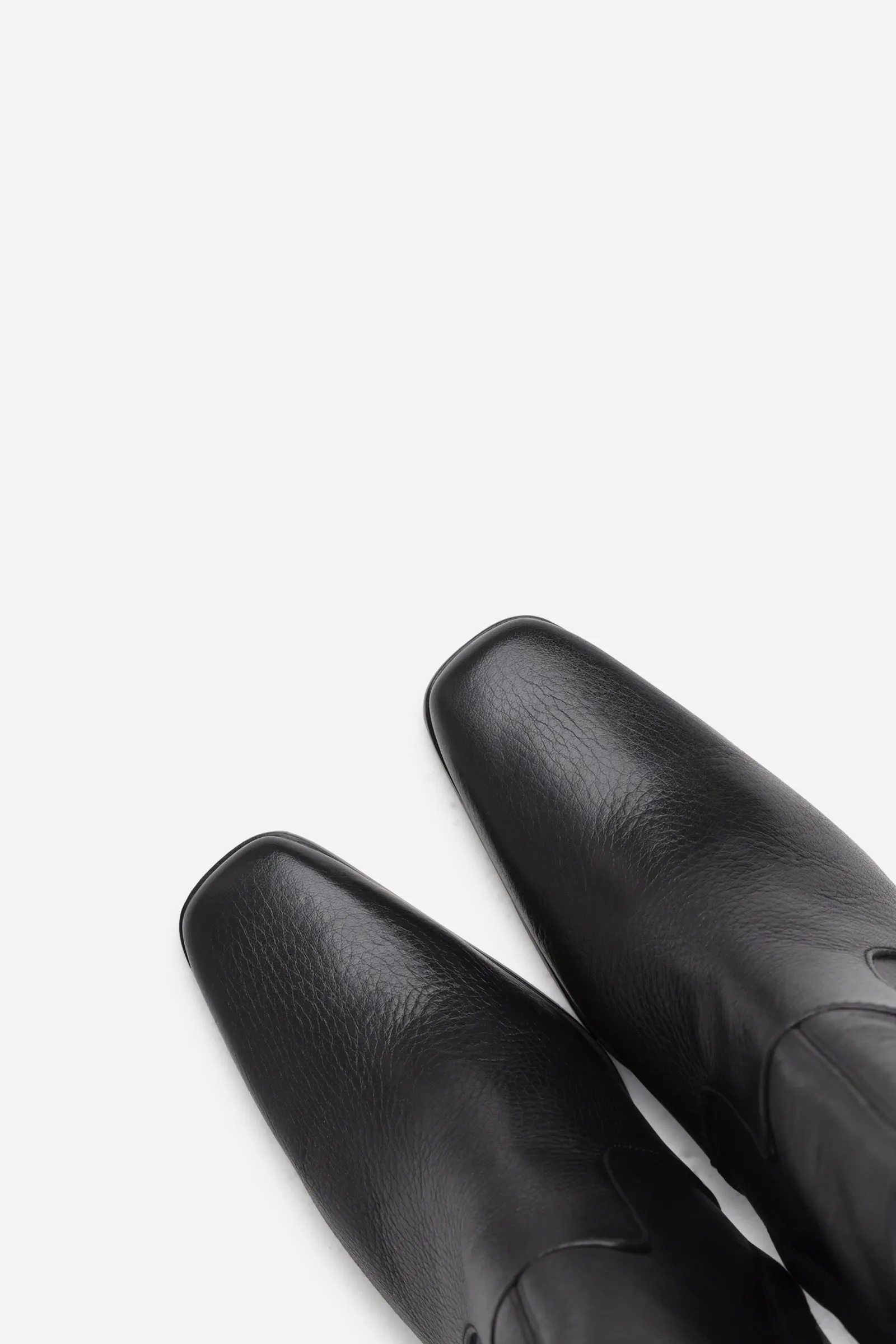 Heeled Ankle Boot New-Aladin | black sold by Bronx product image thumbnail 4