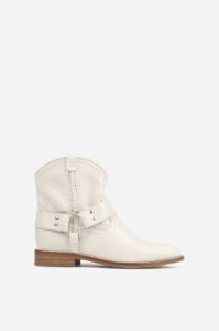 fe-lise | oatmilk sold by Bronx