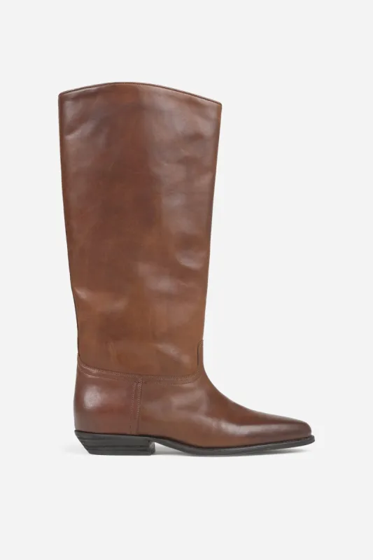 Kendr-a | intense rust sold by Bronx