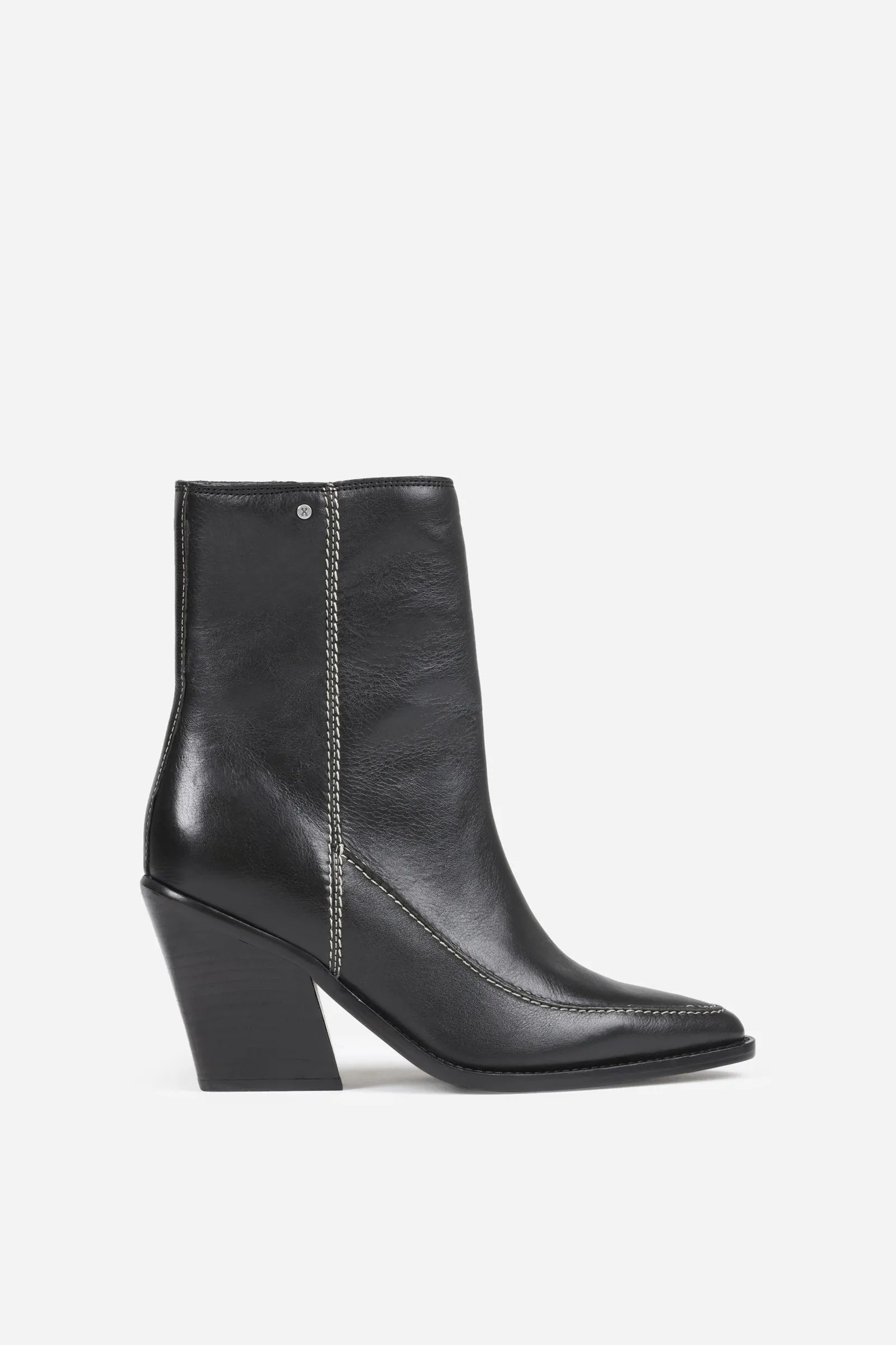 New-Kole | black sold by Bronx