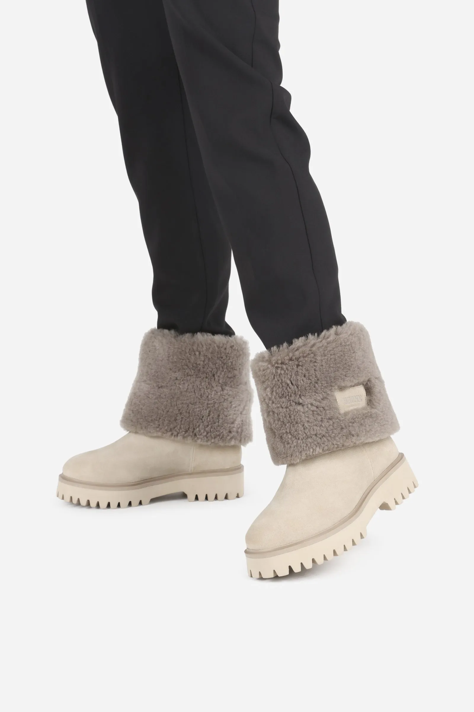 Groov-y | oatmilk sold by Bronx product image thumbnail 2