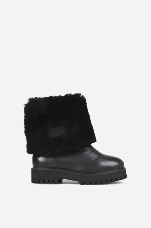 Groov-y | black sold by Bronx