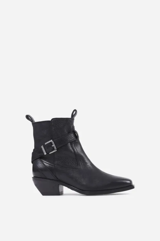 Kay-si | black sold by Bronx