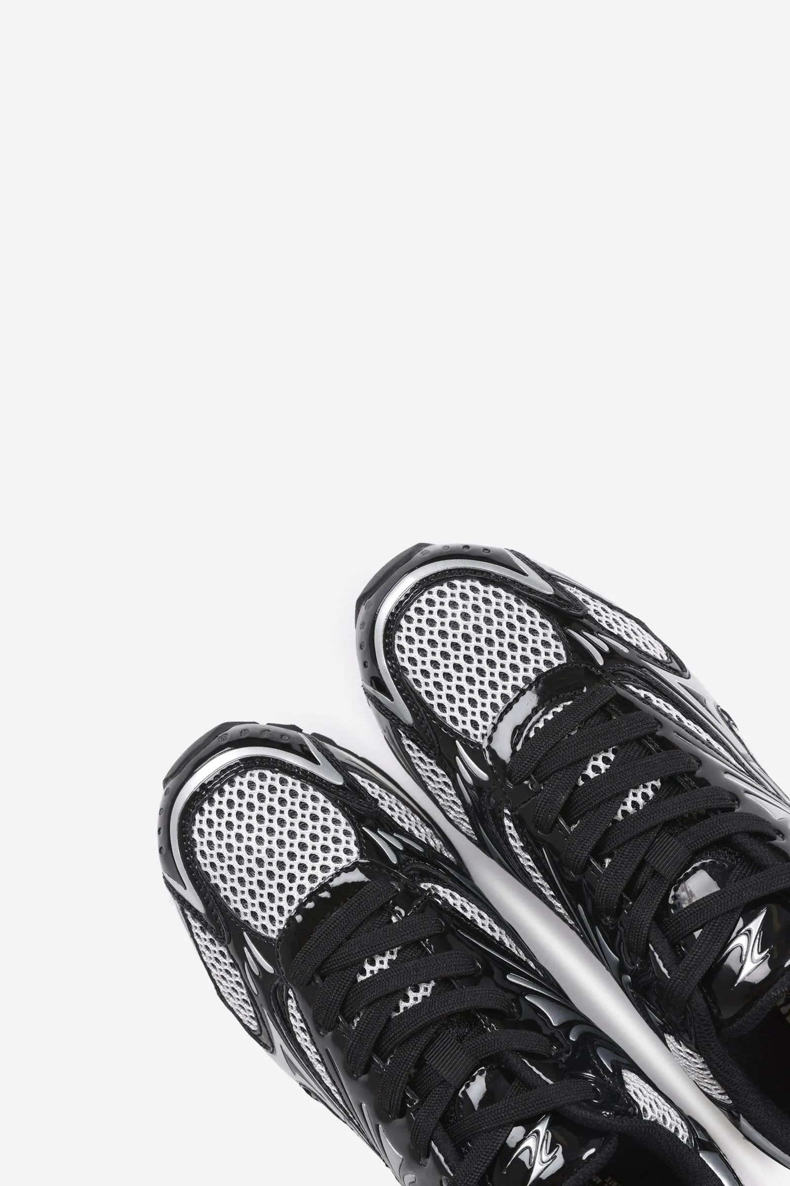 Tro-nic | black/silver sold by Bronx product image thumbnail 4