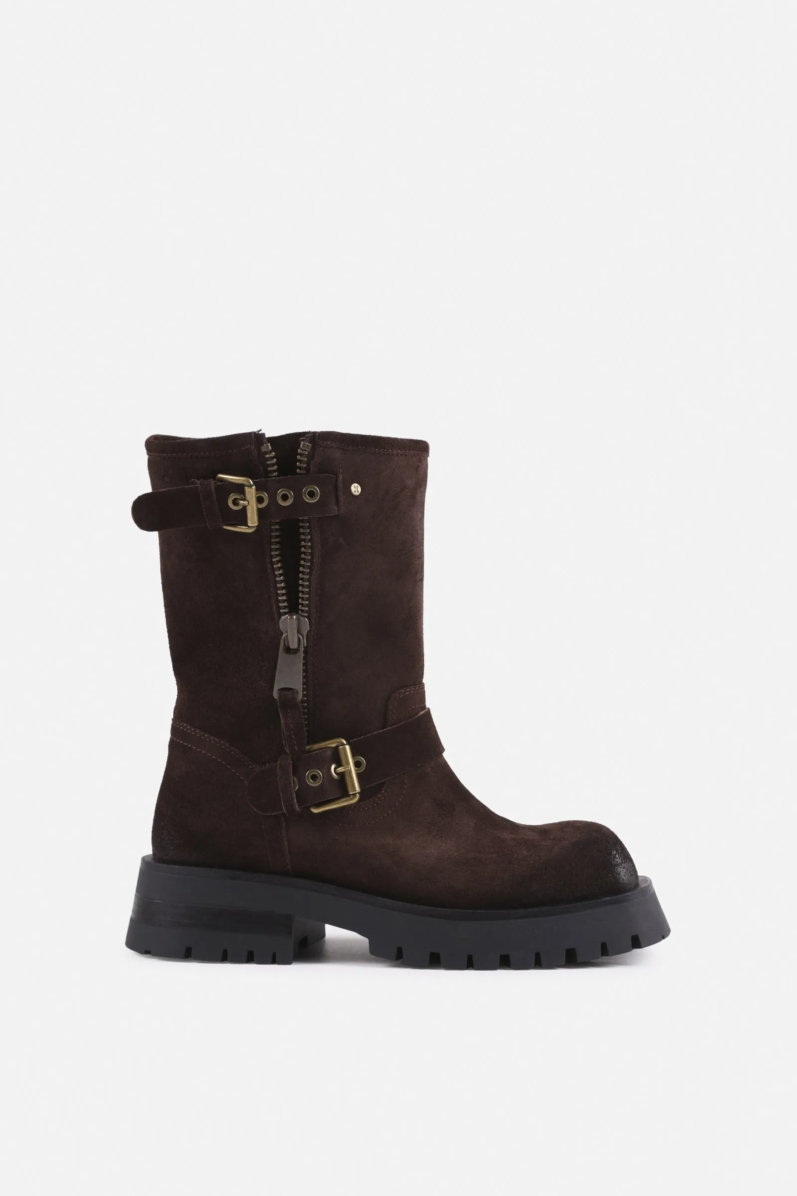 Qui-nn | dark brown sold by Bronx