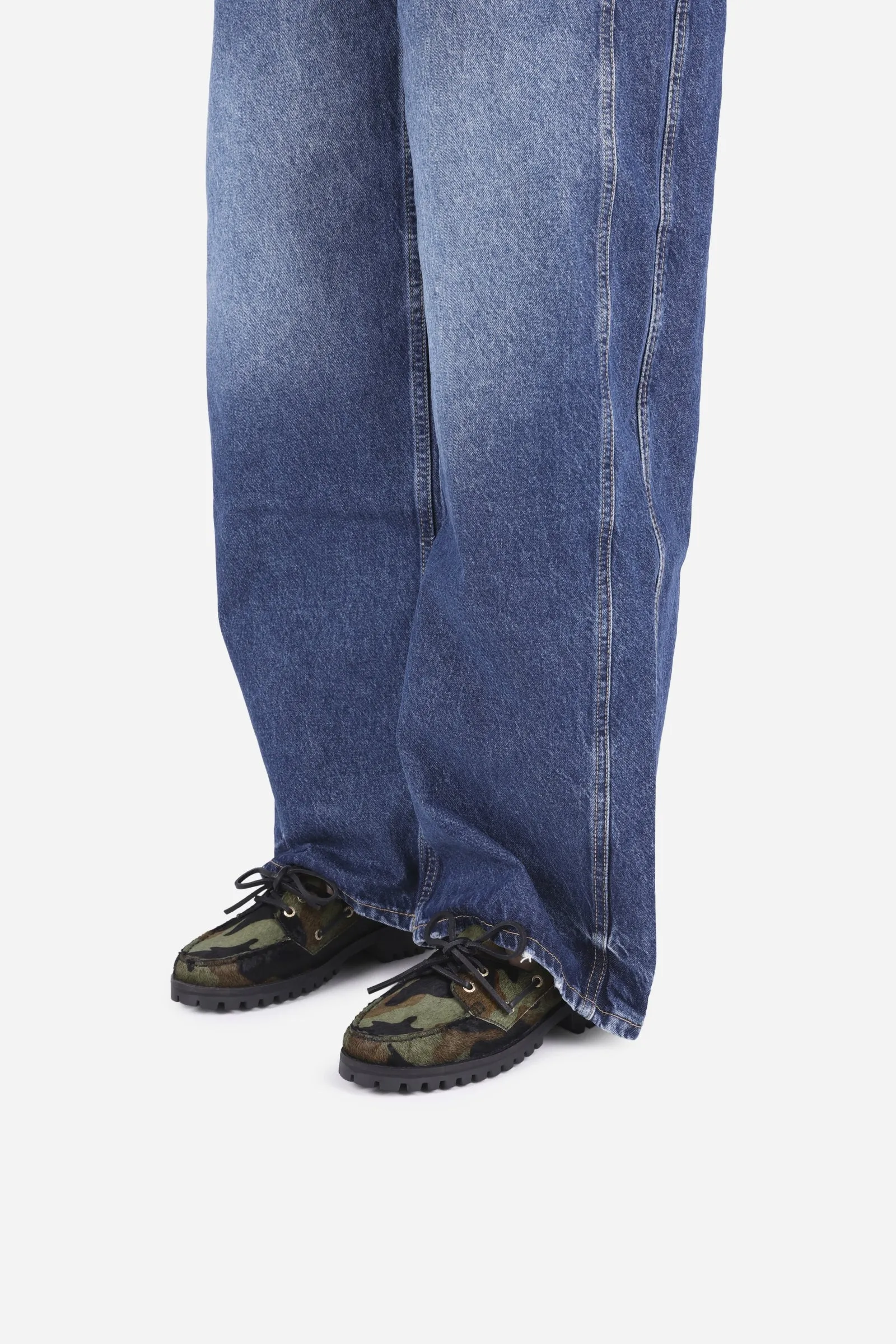 Sie-nna | khaki/black/oatmilk sold by Bronx product image thumbnail 2
