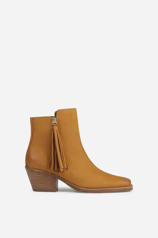 Cassi-dy | toffee sold by Bronx