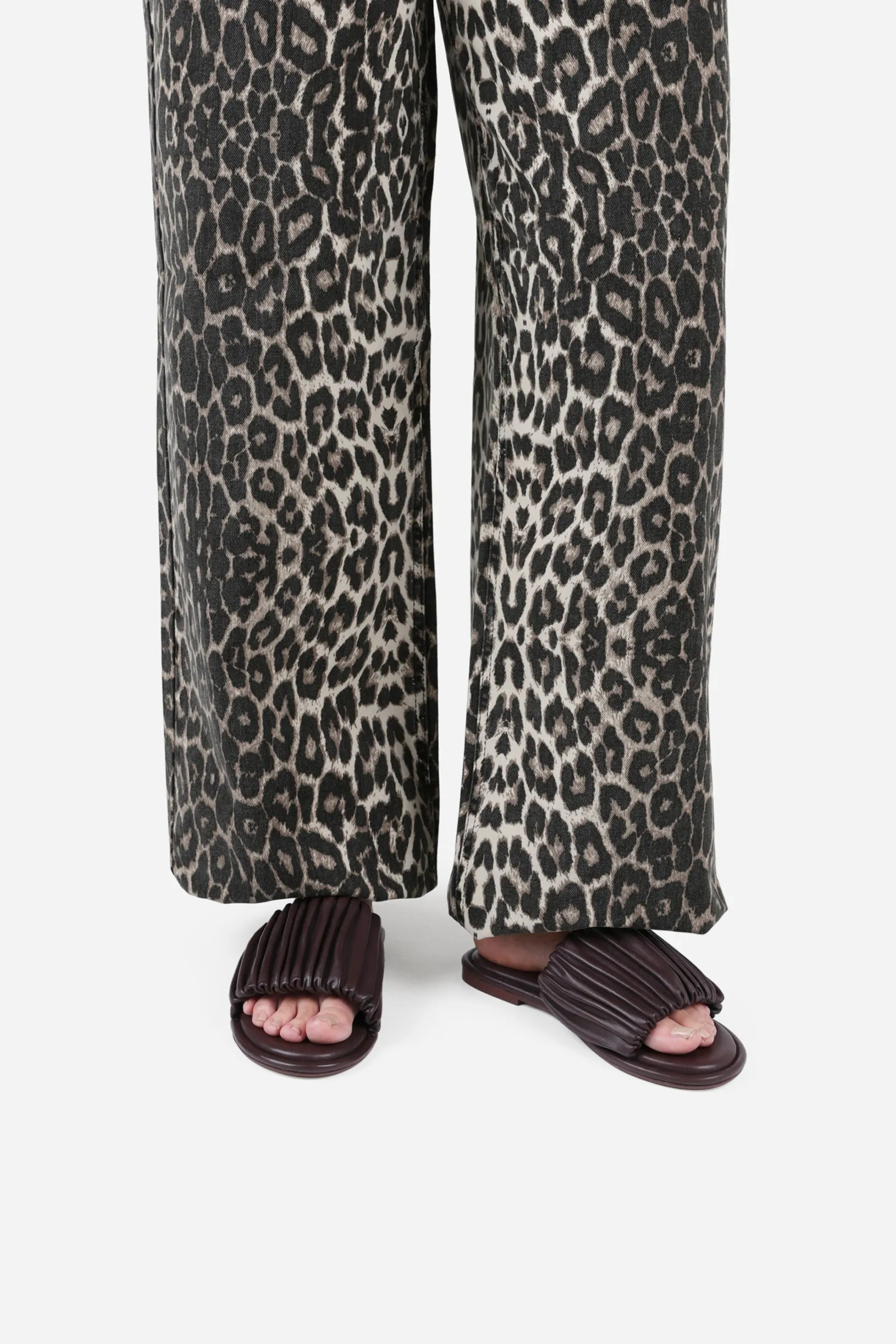 delan-y | chocolate sold by Bronx product image thumbnail 4