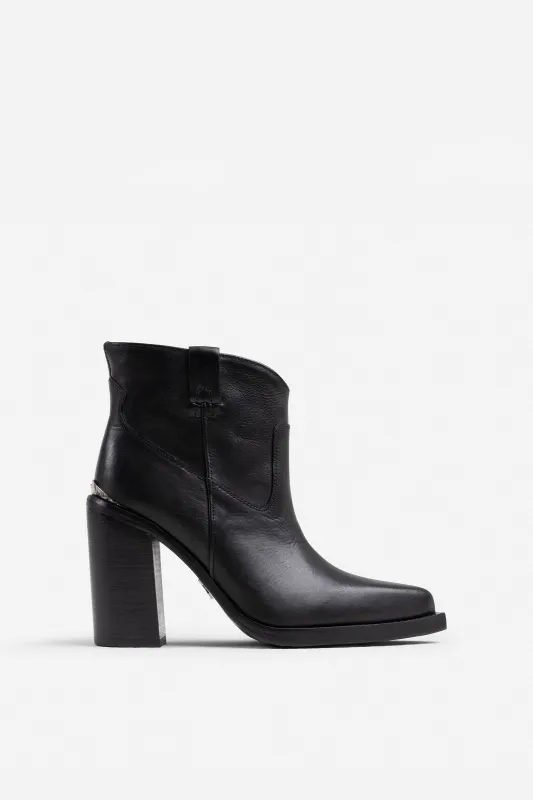 Ankle Boot Low Mya-Mae | black sold by Bronx