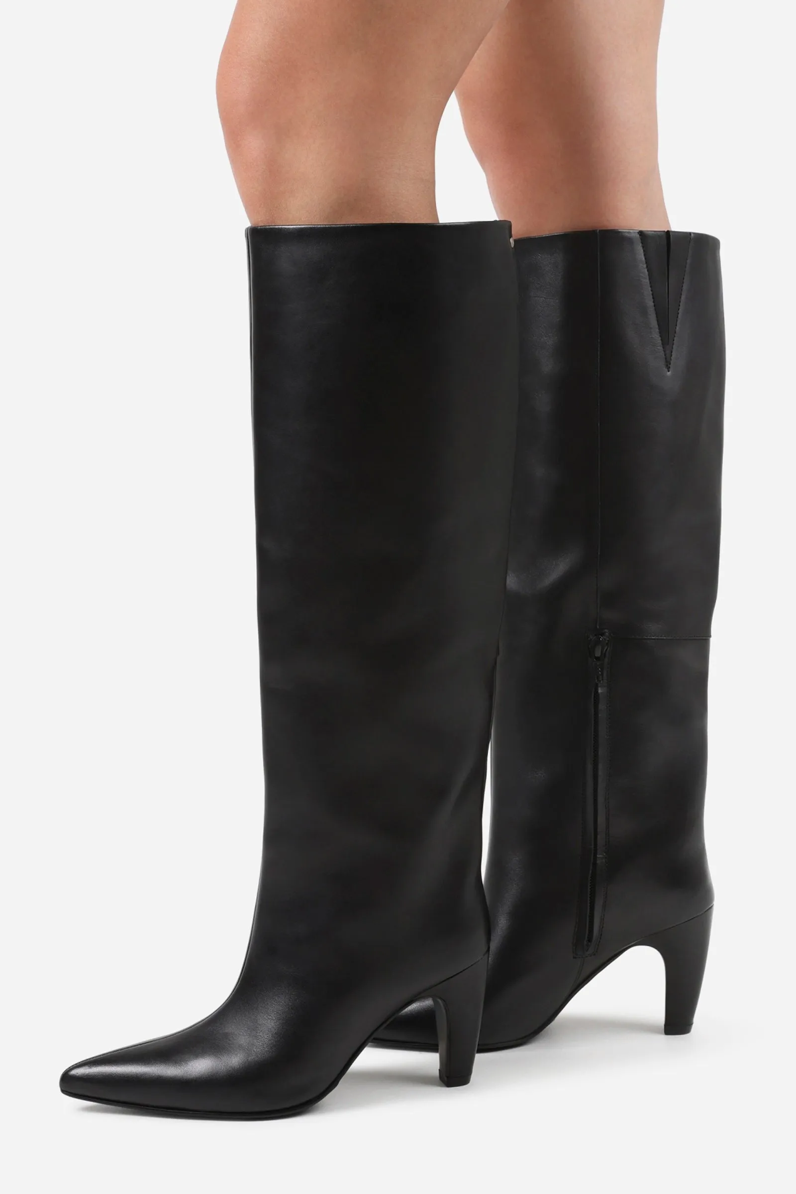 low-jadey | black sold by Bronx product image thumbnail 4