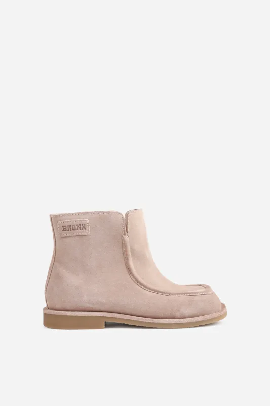 lenn-y | oatmilk sold by Bronx