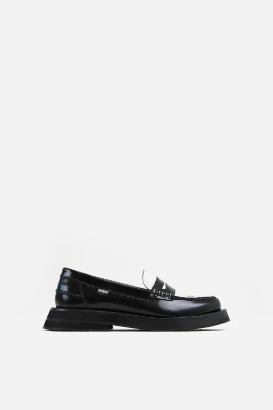 Loafer New-Frizo | black/white sold by Bronx