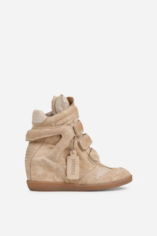 jae-yy | sand/gum sold by Bronx