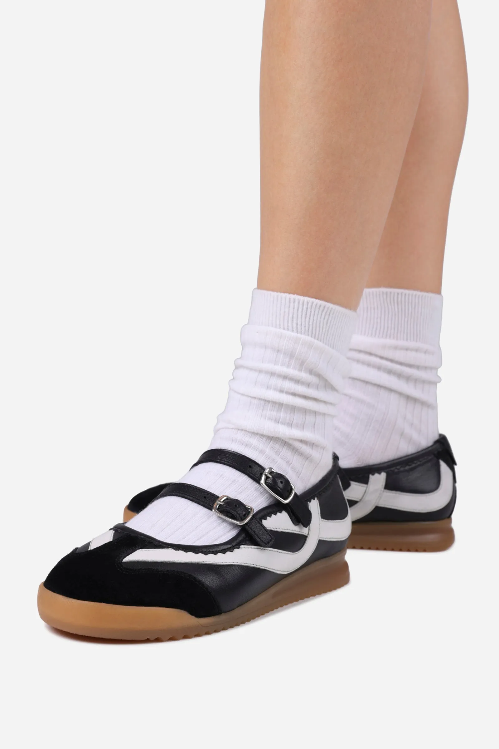 cli-oo | black/off white/gum sold by Bronx product image thumbnail 4