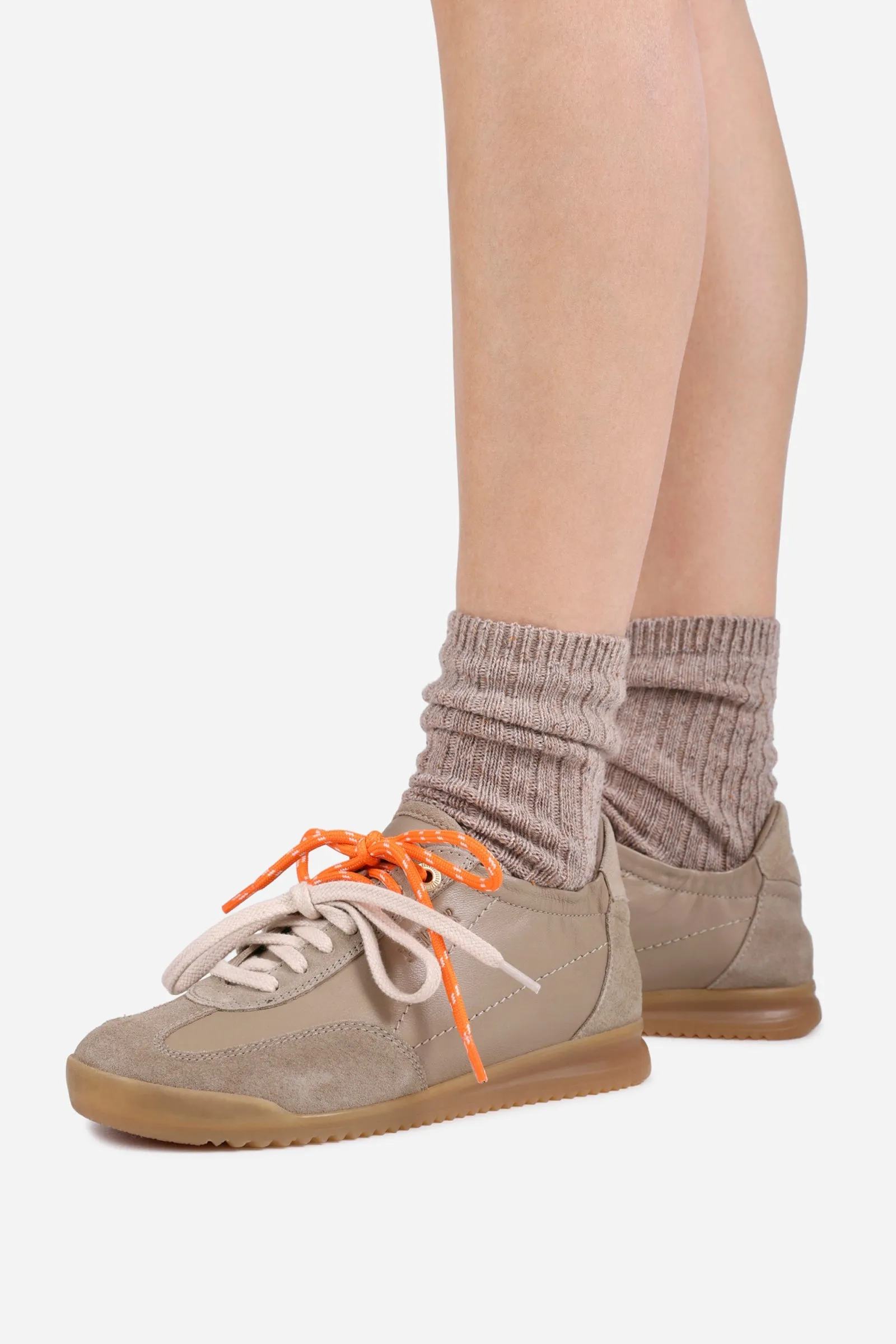 Cli-oo | sand/gum sold by Bronx product image thumbnail 4