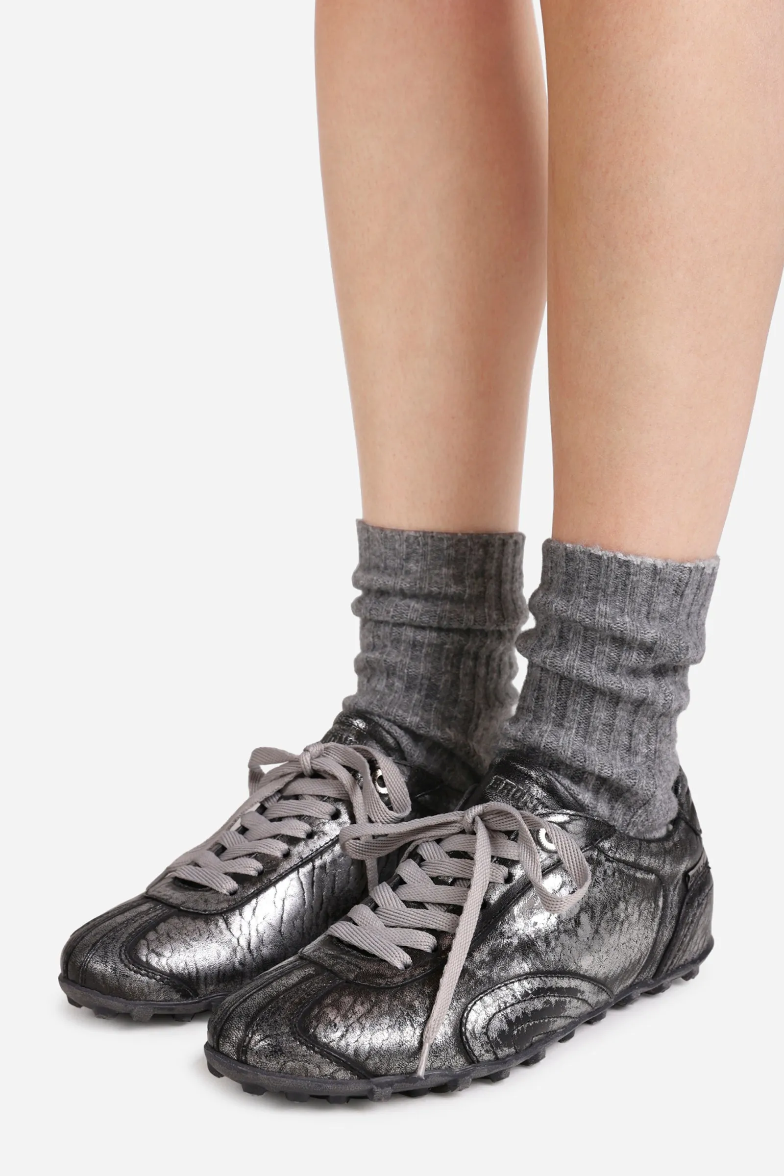 gravit-yy | gunmetal/black sold by Bronx product image thumbnail 2