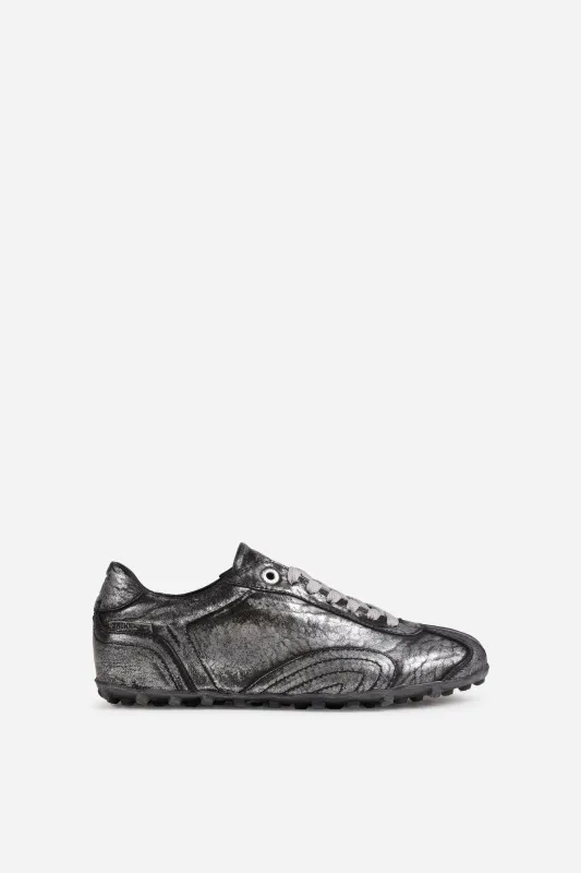 gravit-yy | gunmetal/black sold by Bronx