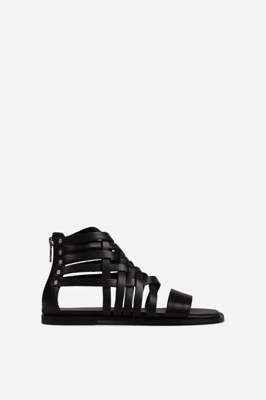 kenn-y | black made by Bronx
