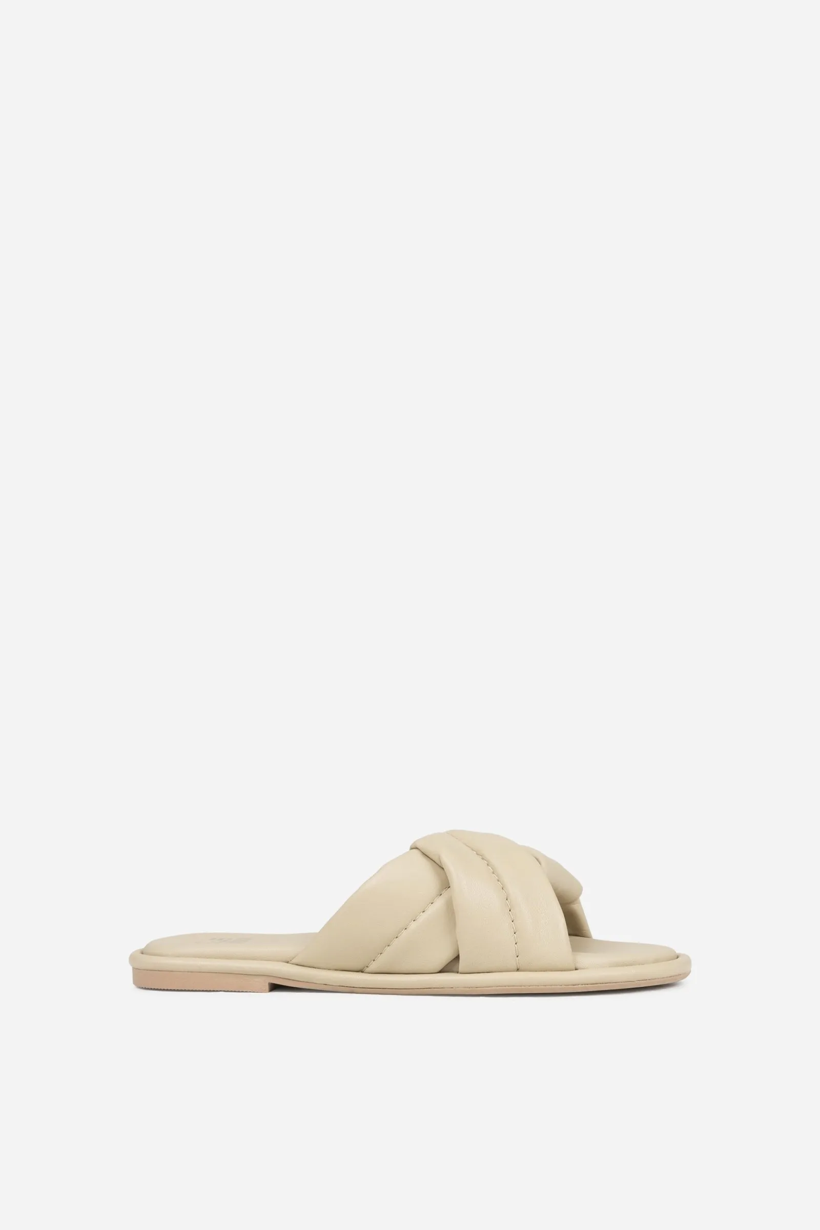 Sandal Delan-y | oatmilk sold by Bronx