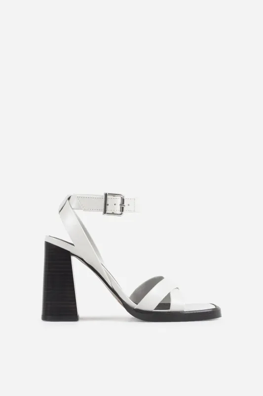 Sandal Jul-iana | off white sold by Bronx
