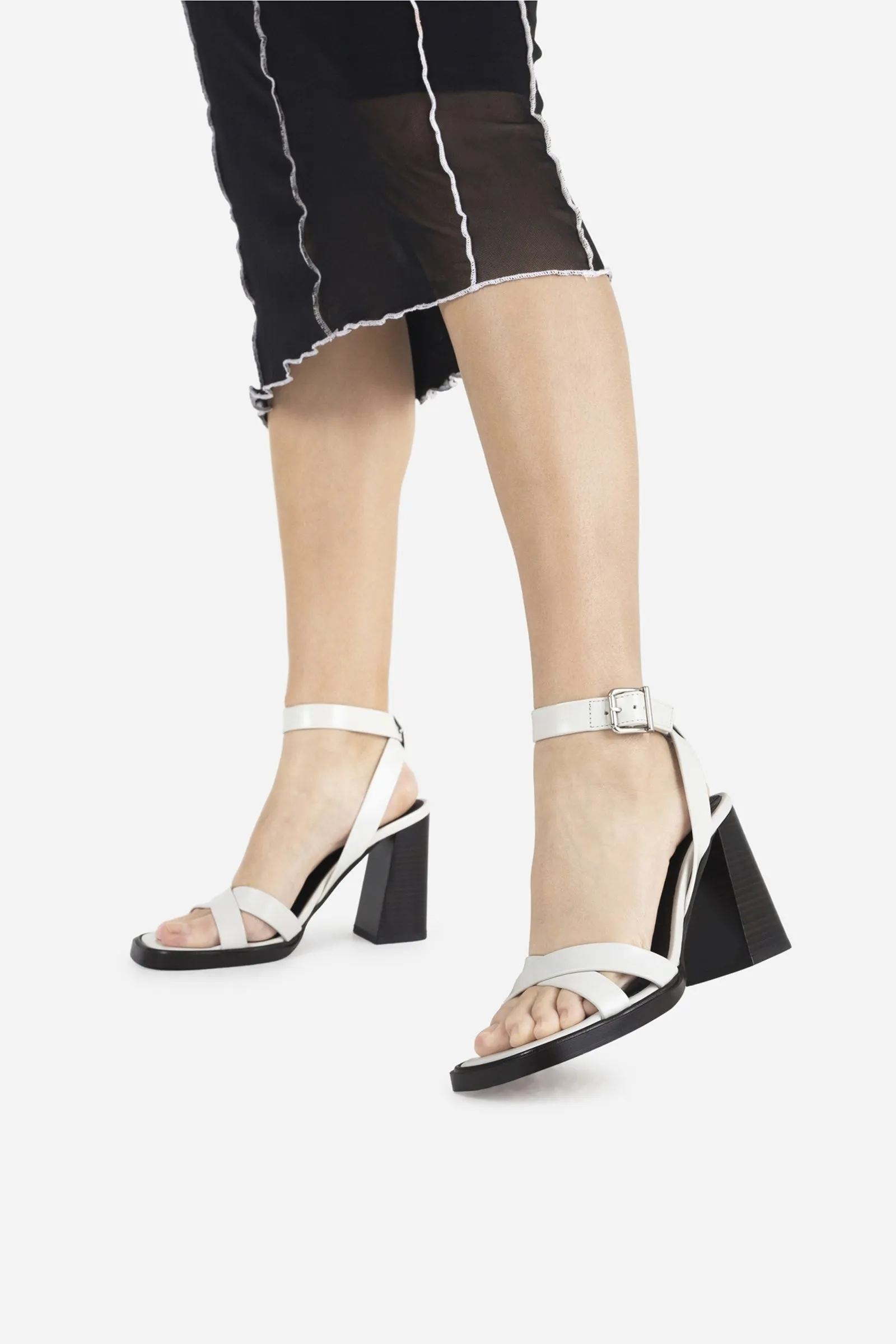 Sandal Jul-iana | off white sold by Bronx product image thumbnail 2