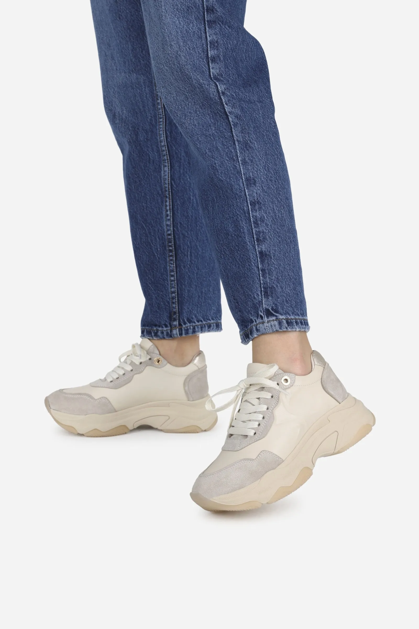 Sneaker Baisley | oatmilk sold by Bronx product image thumbnail 2