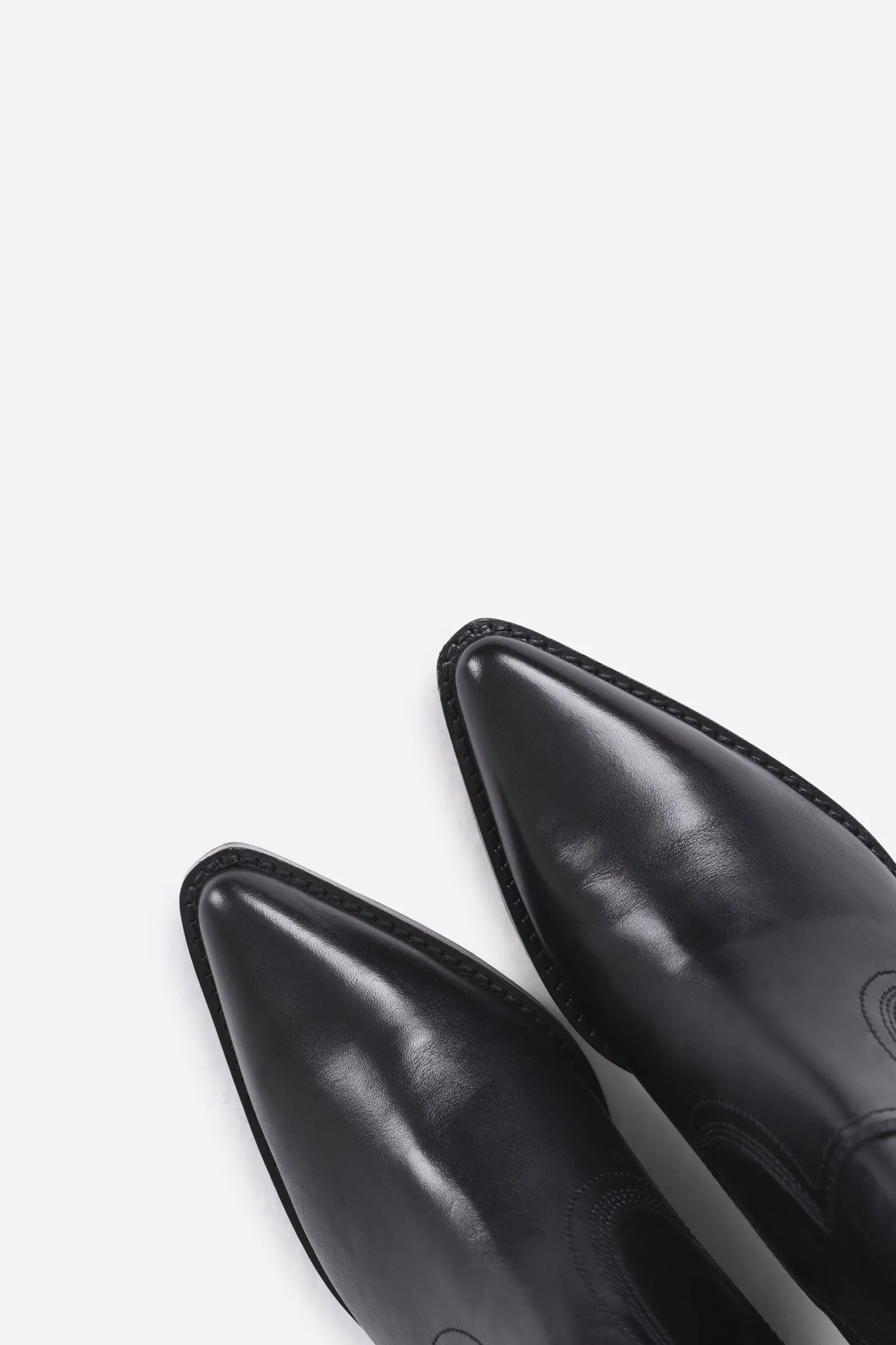 Jukeson | black sold by Bronx product image thumbnail 4