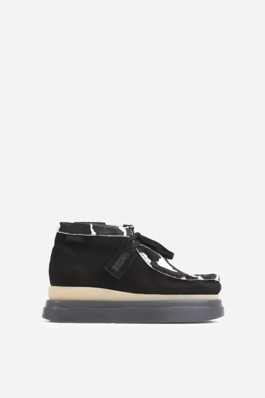 chunky-wondery | black/white sold by Bronx