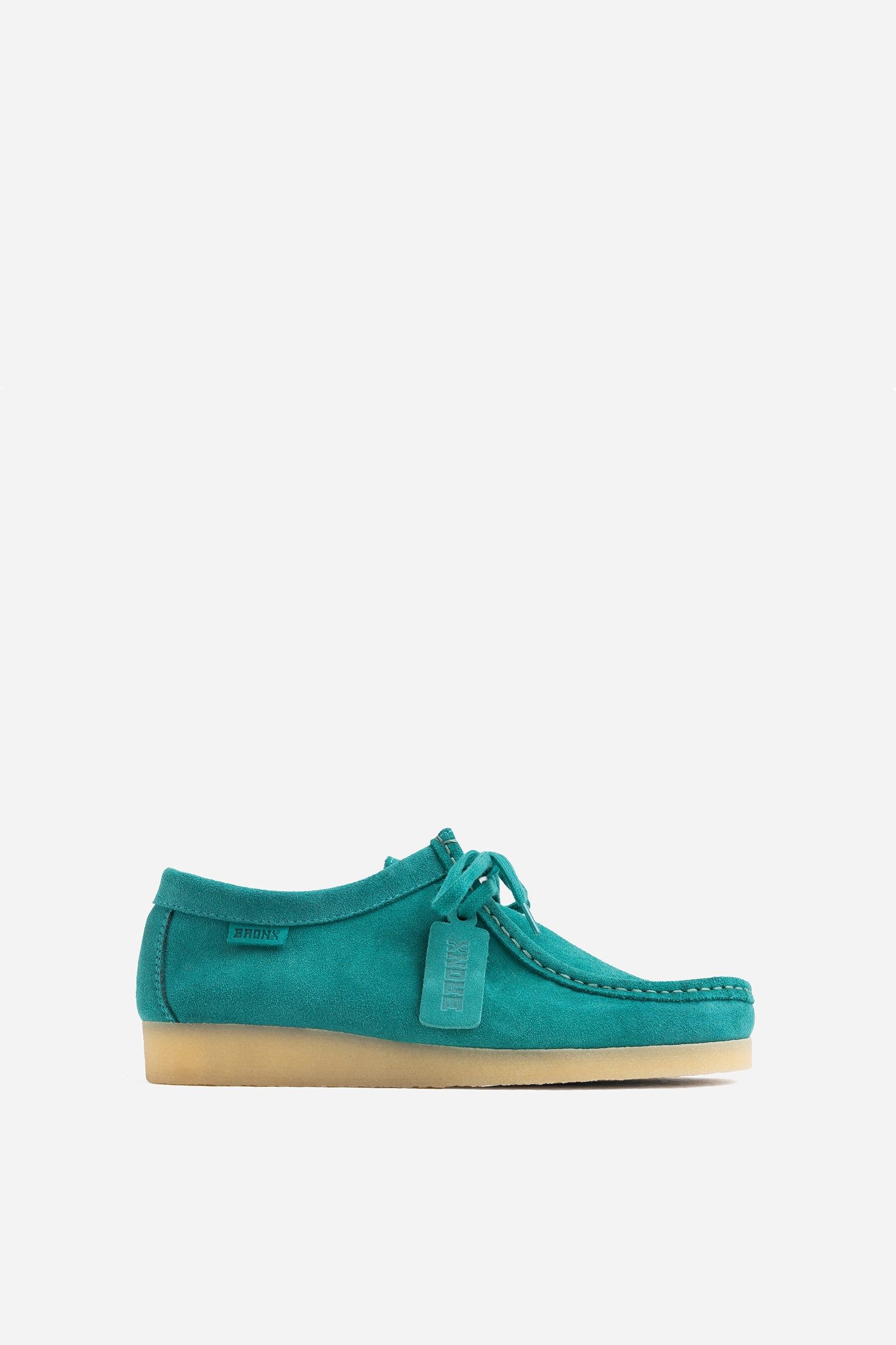 Low Shoe Wonde-ry | teal sold by Bronx