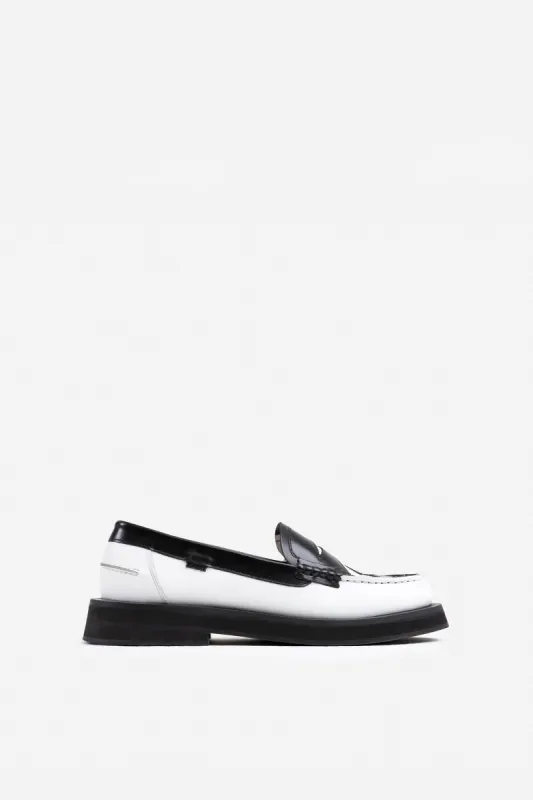 Loafer New-Frizo Print | white/black sold by Bronx