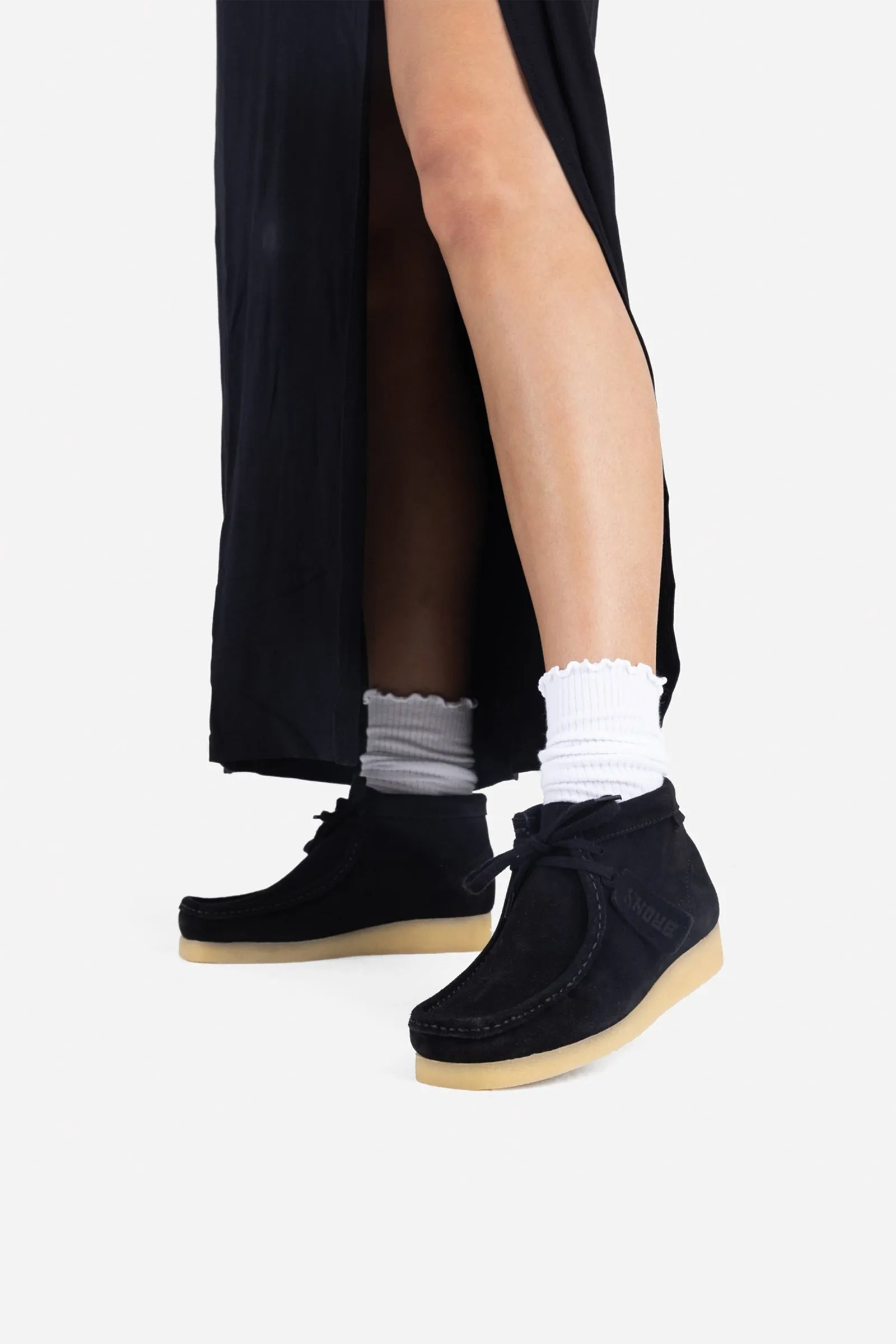 Low Shoe Wonde-ry | black sold by Bronx product image thumbnail 2