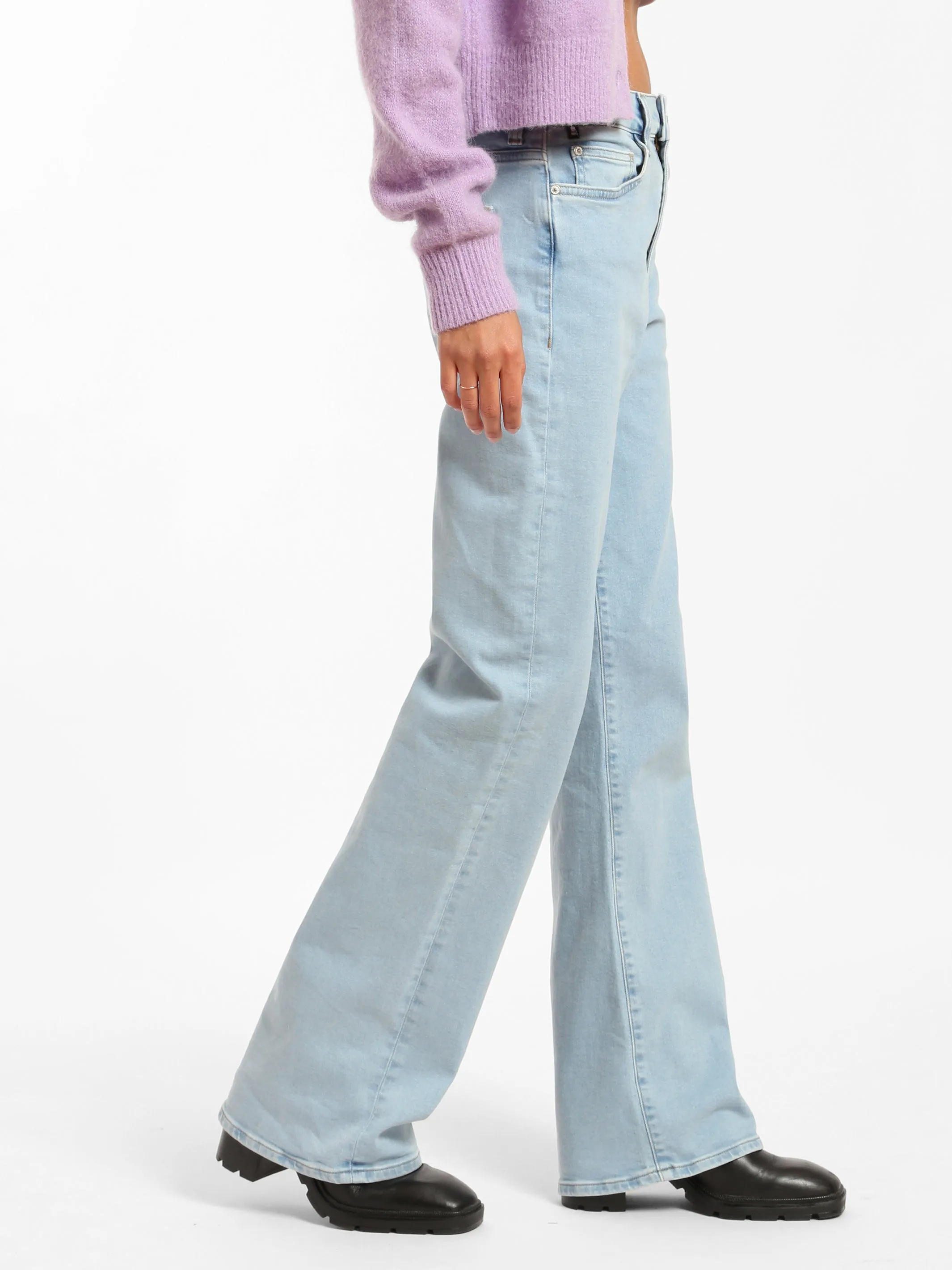 Park High Rise Wide Leg Jeans in Bleached Denim sold by Brooklyn Industries product image thumbnail 5