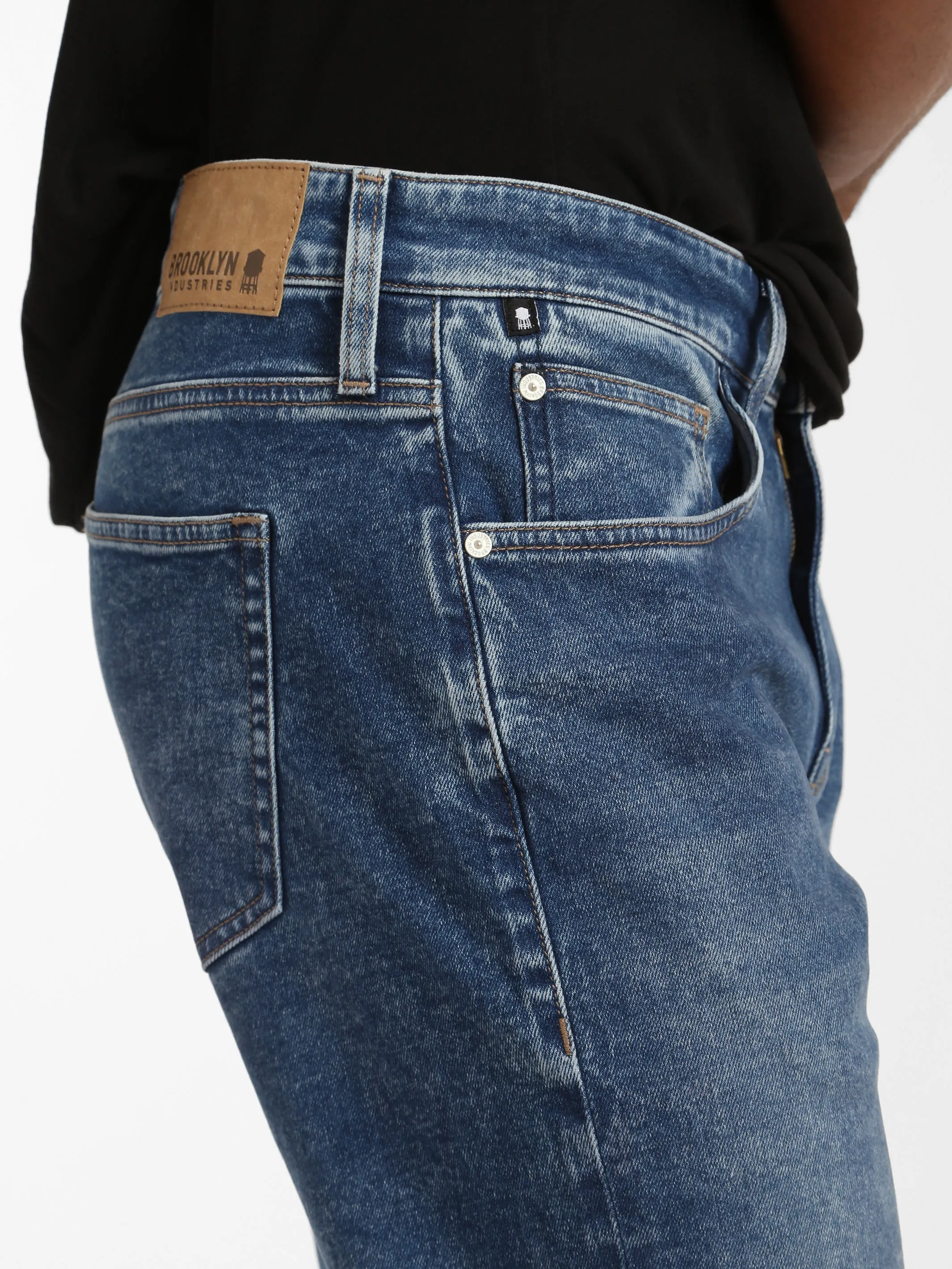 Bedford Slim Leg Jeans in Indigo Brushed Denim sold by Brooklyn Industries product image thumbnail 2